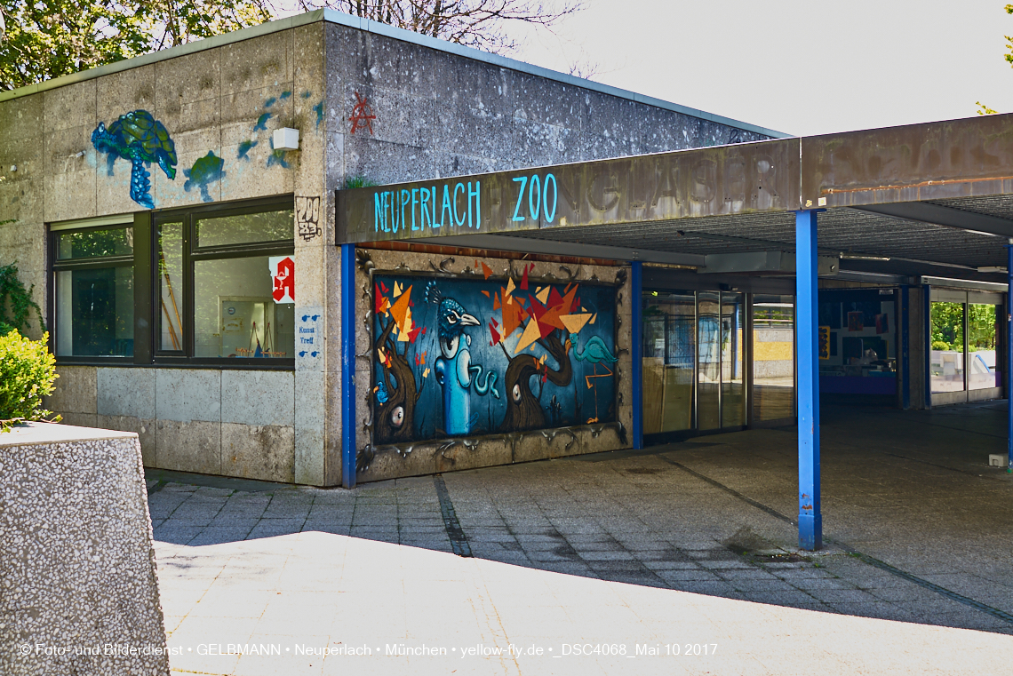 21.03.2017 - Abrissbaustelle Quiddezentrum in Neuperlach